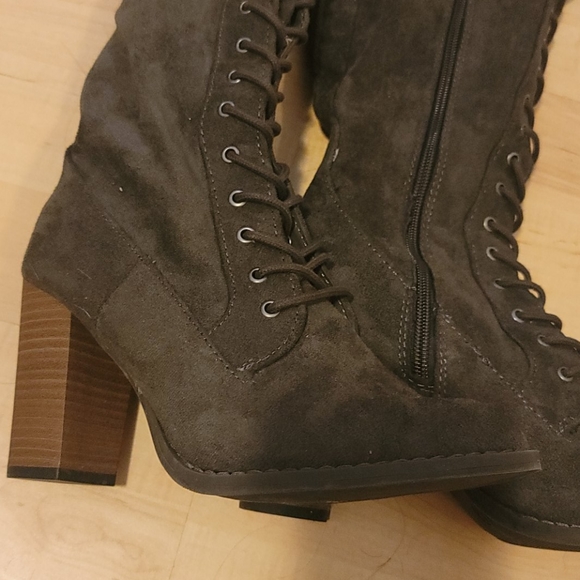 A New Day Grey lace boots - Picture 5 of 6